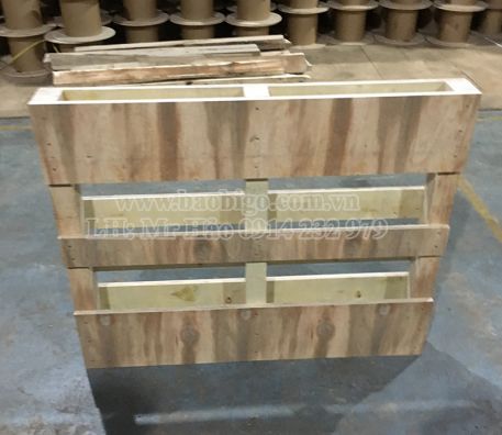 Pallet gỗ