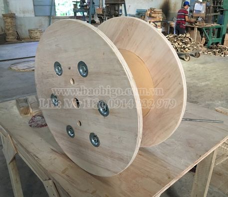 Bobbin gỗ